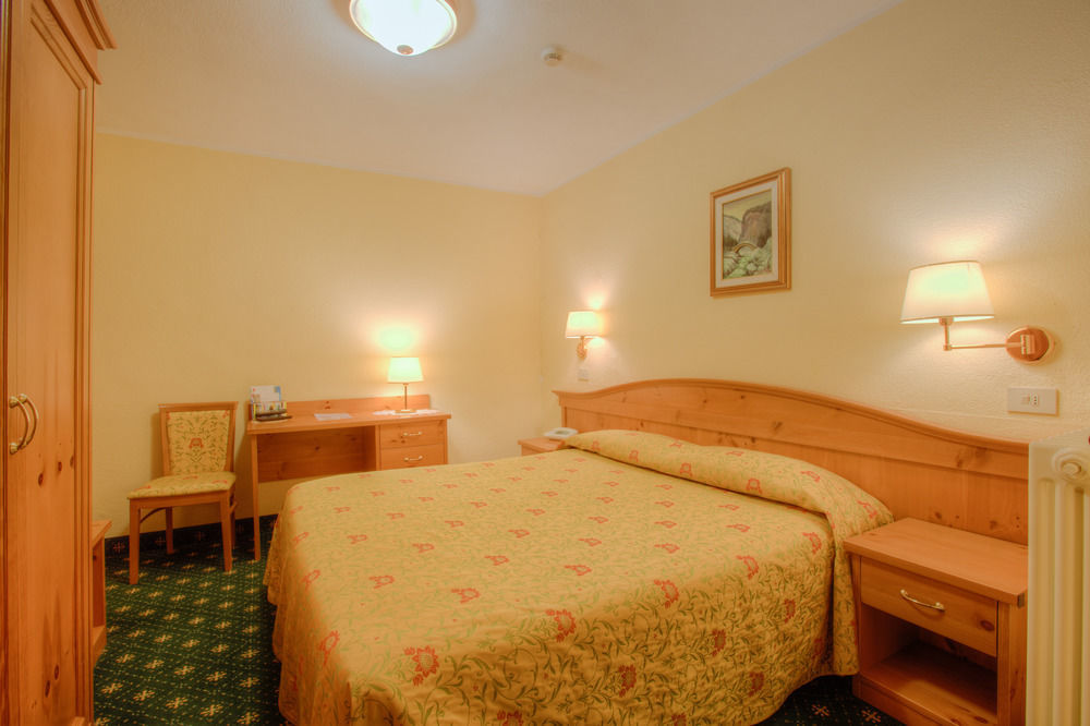 Hotel Edelweiss เพร-แซงต์-ดีดีเย ภายนอก รูปภาพ