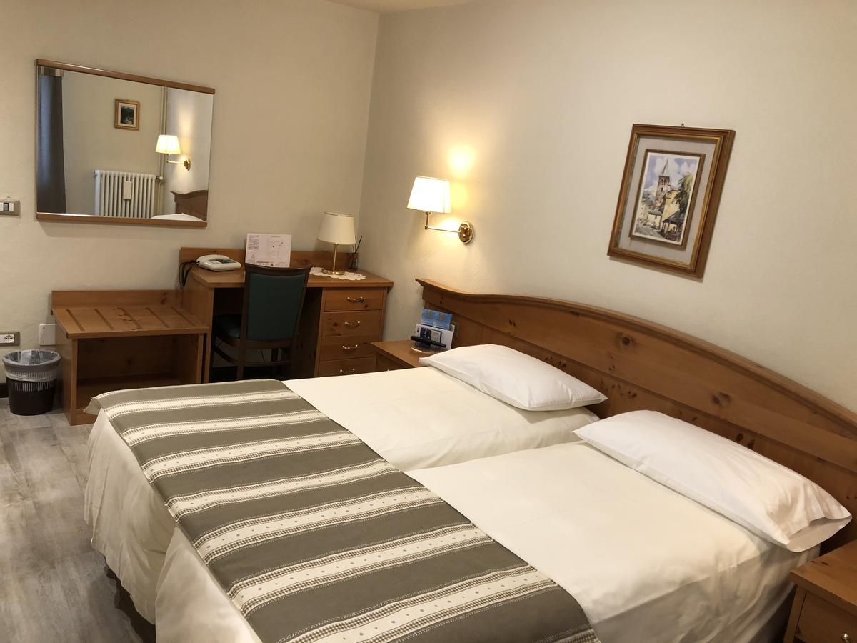 Hotel Edelweiss เพร-แซงต์-ดีดีเย ภายนอก รูปภาพ