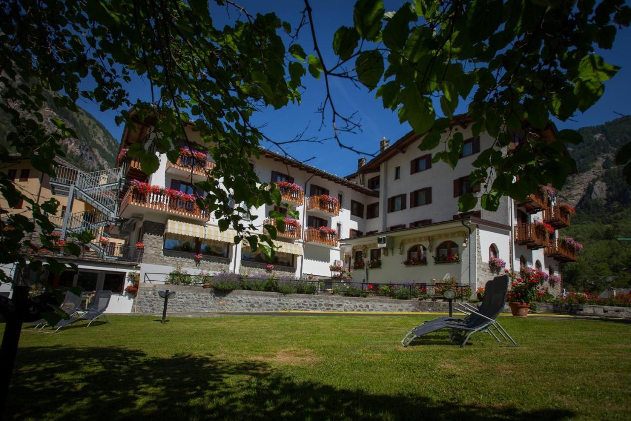 Hotel Edelweiss เพร-แซงต์-ดีดีเย ภายนอก รูปภาพ